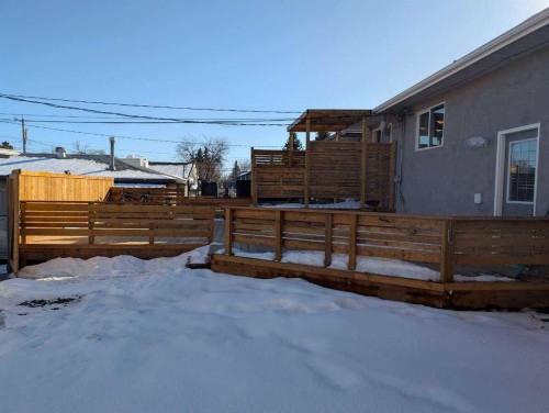 1106 39 Street Se, Calgary, AB - Outdoor