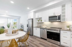 301-3107 Warren Street NW Calgary, AB T3B 6N7