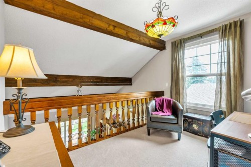 288 Deer Run Crescent Se, Calgary, AB - Indoor Photo Showing Other Room