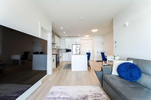 8309-1802 Mahogany Boulevard Se, Calgary, AB - Indoor Photo Showing Other Room