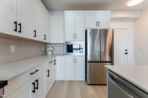 8309-1802 Mahogany Boulevard Se, Calgary, AB - Indoor Photo Showing Other Room