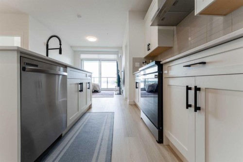 8309-1802 Mahogany Boulevard Se, Calgary, AB - Indoor Photo Showing Kitchen
