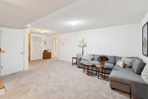 229-20 Midpark Crescent Se, Calgary, AB 