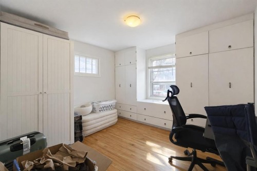 714 17 Avenue Nw, Calgary, AB - Indoor