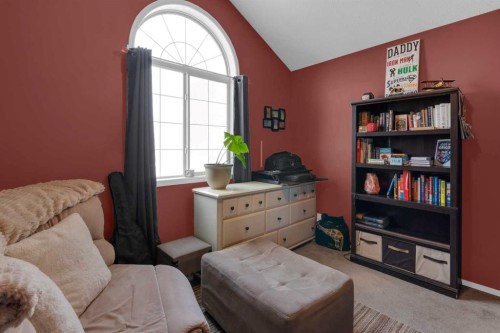 45-567 Edmonton Trail Ne, Airdrie, AB - Indoor