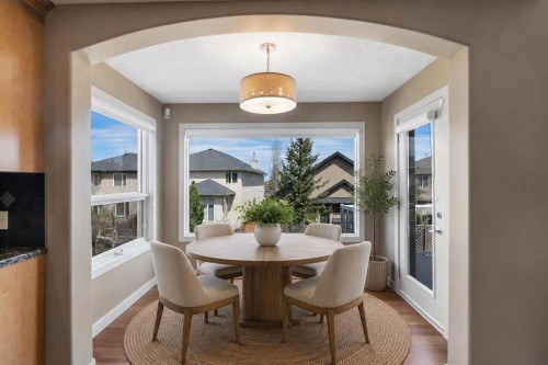 273 Everglade Circle Sw, Calgary, AB - Indoor Photo Showing Dining Room