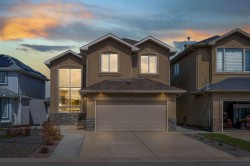273 Everglade Circle SW Calgary, AB T2Y 4M8