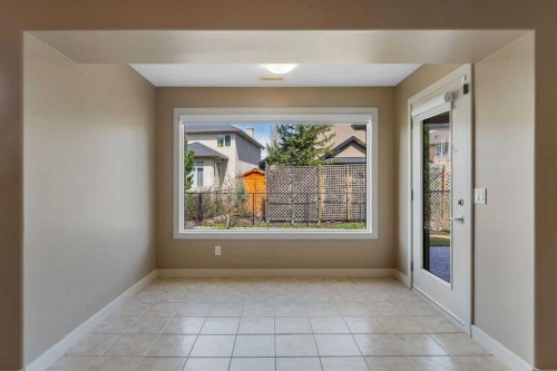 273 Everglade Circle Sw, Calgary, AB - Indoor Photo Showing Other Room