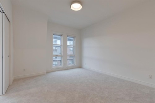 123 148 Avenue Nw, Calgary, AB - Indoor Photo Showing Other Room