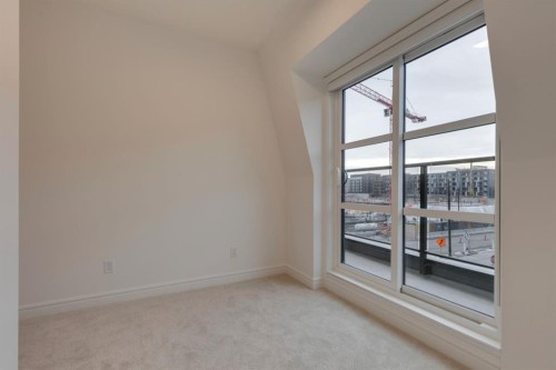 123 148 Avenue Nw, Calgary, AB - Indoor Photo Showing Other Room