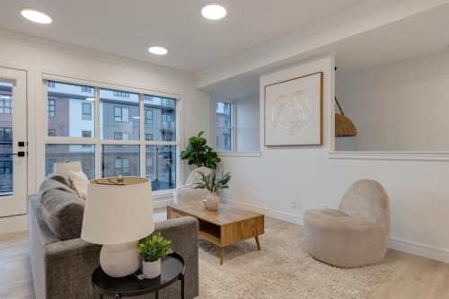 123 148 Avenue Nw, Calgary, AB - Indoor
