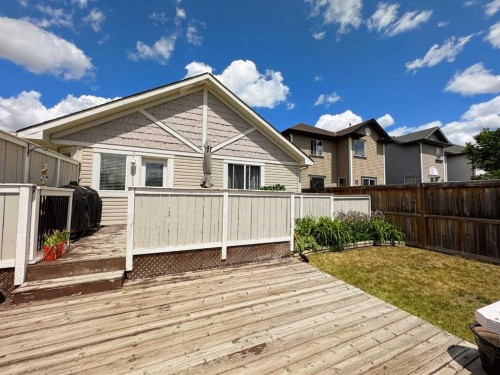 101 Channelside Cove Sw, Airdrie, AB - Outdoor With Deck Patio Veranda