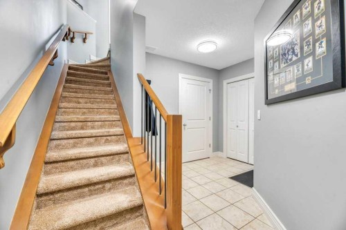 8-172 Rockyledge View Nw, Calgary, AB - Indoor Photo Showing Other Room