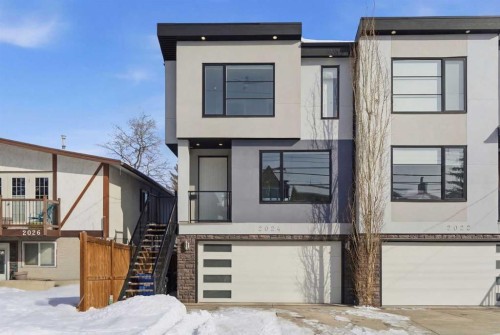 2024 36 Avenue, Calgary, AB - Outdoor