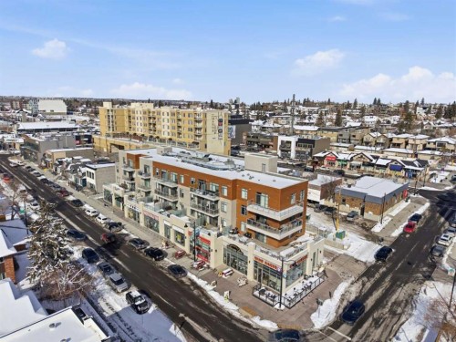 2024 36 Avenue, Calgary, AB - Outdoor With View