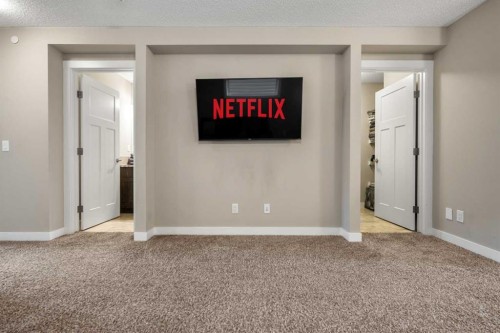 166 Howse Common Ne, Calgary, AB - Indoor Photo Showing Other Room