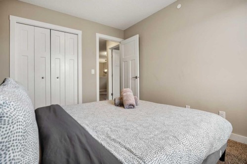 166 Howse Common Ne, Calgary, AB - Indoor Photo Showing Bedroom