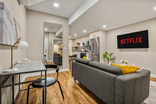 166 Howse Common Ne, Calgary, AB - Indoor