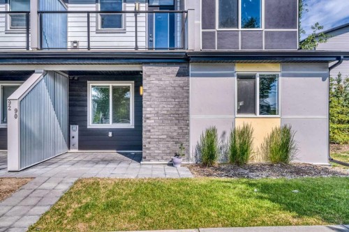 90 Redstone Way Ne, Calgary, AB - Outdoor