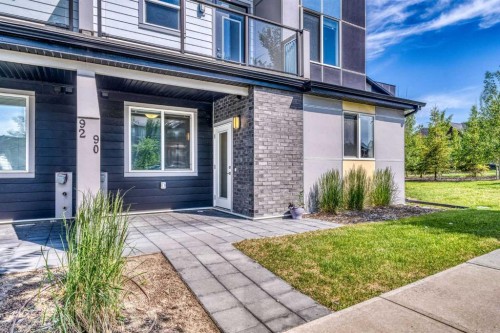 90 Redstone Way Ne, Calgary, AB - Outdoor