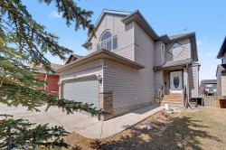 644 Luxstone Landing SWAirdrie, AB T4B 3L2