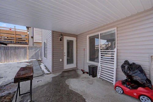 644 Luxstone Landing Sw, Airdrie, AB - Outdoor With Exterior