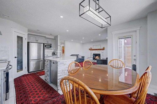 644 Luxstone Landing Sw, Airdrie, AB - Indoor Photo Showing Dining Room