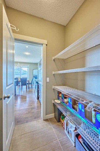109 Sherwood Road Nw, Calgary, AB - Indoor Photo Showing Other Room