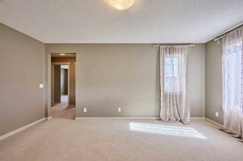 109 Sherwood Road Nw, Calgary, AB - Indoor