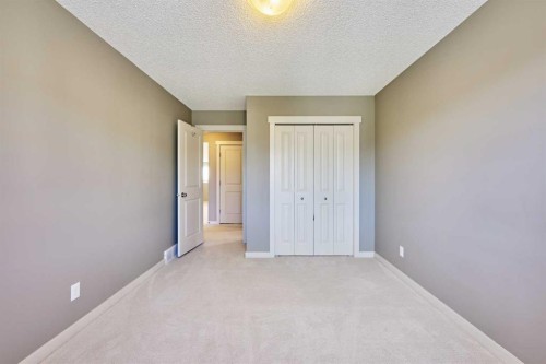 109 Sherwood Road Nw, Calgary, AB - Indoor Photo Showing Other Room