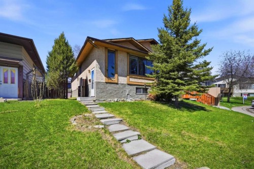 62 Templeson Crescent Ne, Calgary, AB - Outdoor
