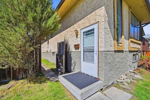 62 Templeson Crescent Ne, Calgary, AB - Outdoor