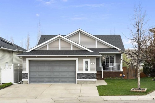 57 Thornfield Close SE Airdrie, AB T4A 2K7