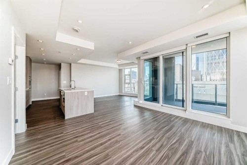 802-530 3 Street Se, Calgary, AB - Indoor Photo Showing Other Room