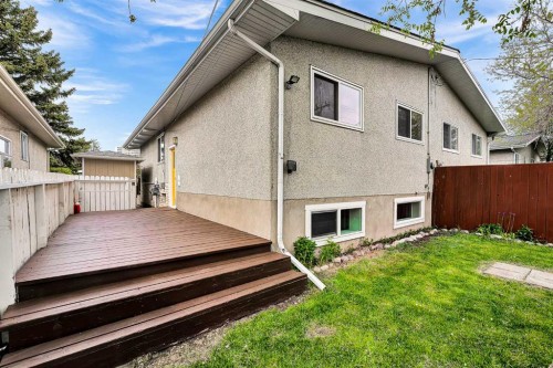 639 Kingsmere Crescent Sw, Calgary, AB - Outdoor With Exterior