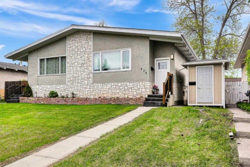 639 Kingsmere Crescent Sw, Calgary, AB - Outdoor
