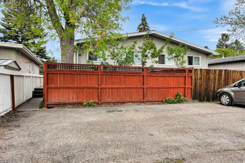 639 Kingsmere Crescent Sw, Calgary, AB - Outdoor