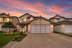 5189 Coral Shores Drive NE Calgary, AB T3J 3J6