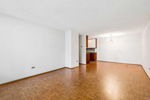357-1620 8 Avenue Nw, Calgary, AB - Indoor Photo Showing Other Room