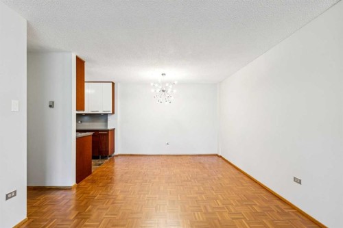 357-1620 8 Avenue Nw, Calgary, AB - Indoor Photo Showing Other Room