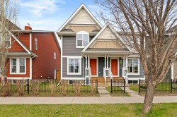 436 Auburn Bay Avenue SE Calgary, AB T3M 1Y5