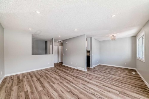 F-903 44 Street Se, Calgary, AB - Indoor Photo Showing Other Room