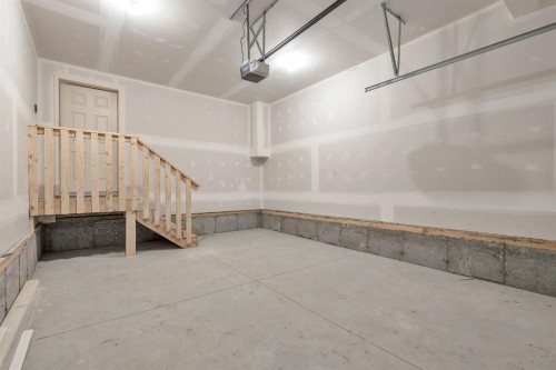96 Fireside Common, Cochrane, AB - Indoor