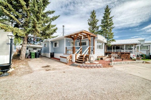 431-3223 83 Street Nw, Calgary, AB 