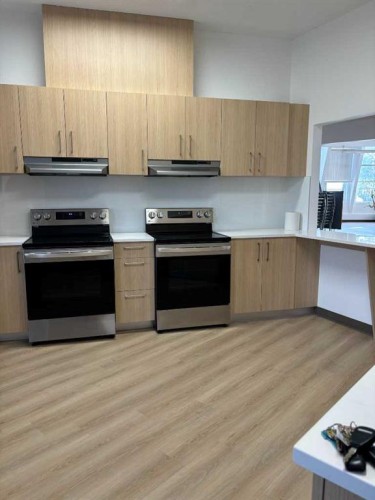 431-3223 83 Street Nw, Calgary, AB 