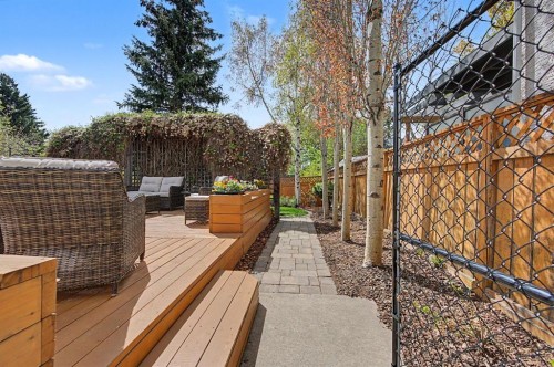 7 Straddock Crescent Sw, Calgary, AB - Outdoor With Deck Patio Veranda