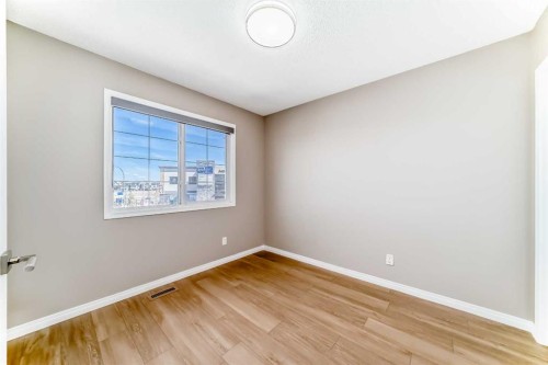 8407 Saddlebrook Drive Ne, Calgary, AB - Indoor Photo Showing Other Room