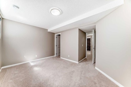 8407 Saddlebrook Drive Ne, Calgary, AB - Indoor Photo Showing Other Room