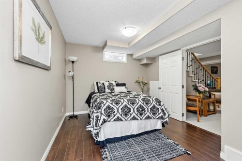 131 Invermere Close, Chestermere, AB 