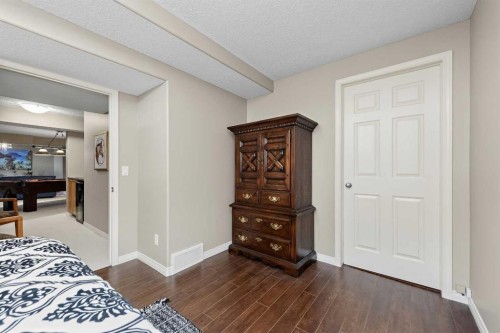 131 Invermere Close, Chestermere, AB 